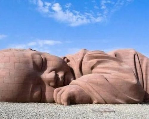 the son of the earth sculpture (dunhuang)