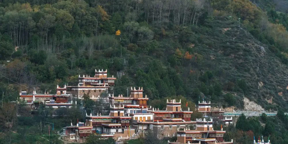 tibetan village